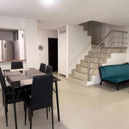 Habitacion Pequena A Una Cuadra De Ventura Plaza Apartment Cucuta Ngoại thất bức ảnh